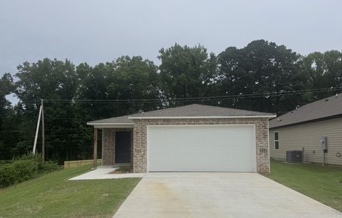1000 Raven Walk Dr, Benton, AR, 72015-9005 | Card Image