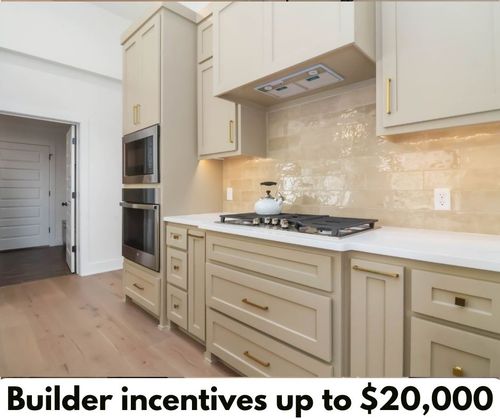 6909 Sw Basswood Ave, Bentonville, AR, 72713 | Card Image