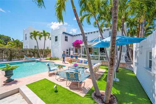 1500 Florida Ave, West Palm Beach, FL, 33401-7020 | Card Image