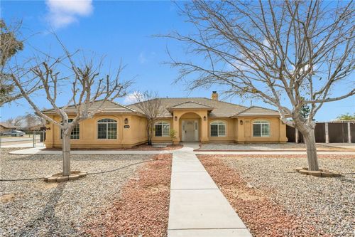 11410 Cibola Rd, Apple Valley, CA, 92308 | Card Image