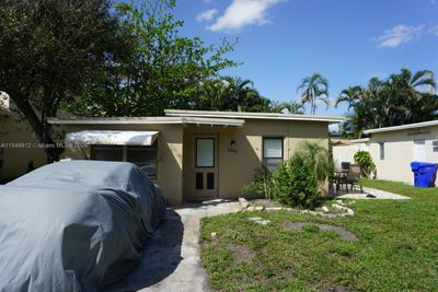 5605 Taylor St, Home with 0 bedrooms, 0 bathrooms and 4 parking in Hollywood FL | Image 2