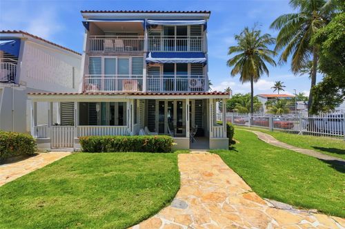 bb-2-Villas de Playa II Dorado Del Mar, DORADO, PR, 00646 | Card Image