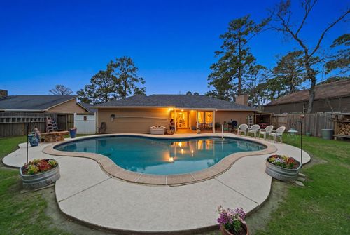 10023 Sweet Gum Ln, Baytown, TX, 77521-4939 | Card Image