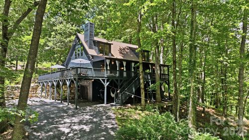 3819 Flat Mountain Rd, Highlands, NC, 28741-9171 | Card Image