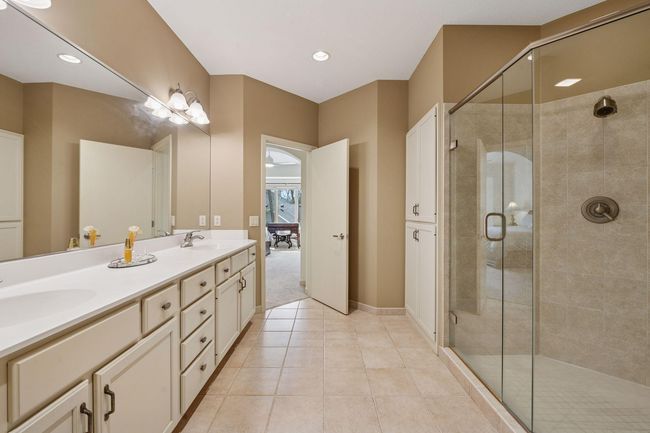 Double vanity and walk in shower | Image 28