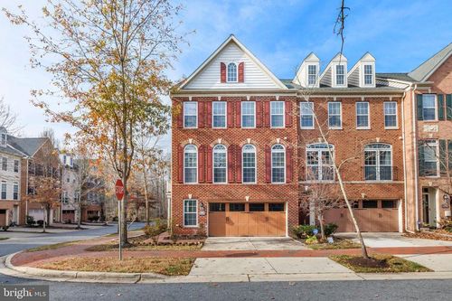 2429 Newmoor Way, UPPER MARLBORO, MD, 20774-8853 | Card Image