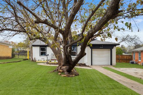 1932 Devonshire Dr, Garland, TX, 75041-1517 | Card Image