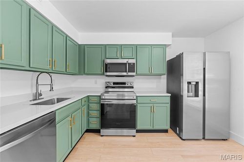 apt-202-1920 Hunting Lake Ct, Saint Louis, MO, 63122-5251 | Card Image