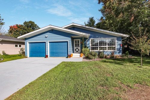 707 Augusta St, Rice Lake, WI, 54868-1936 | Card Image