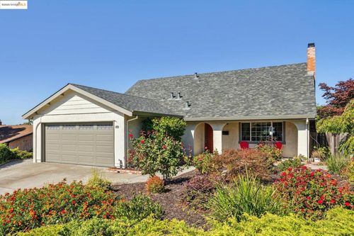 839 Coral Dr, Rodeo, CA, 94572-2014 | Card Image