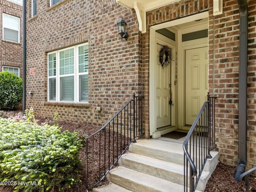 101-511 N Person St, Raleigh, NC, 27604-1985 | Card Image