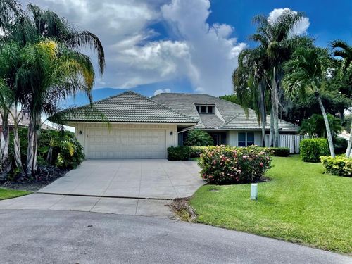5 Aiden Ct, Palm Beach Gardens, FL, 33418-7018 | Card Image