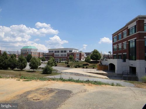 107 Howard St, LA PLATA, MD, 20646-6948 | Card Image