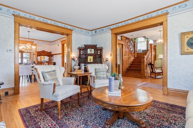 Sitting Room | Image 9