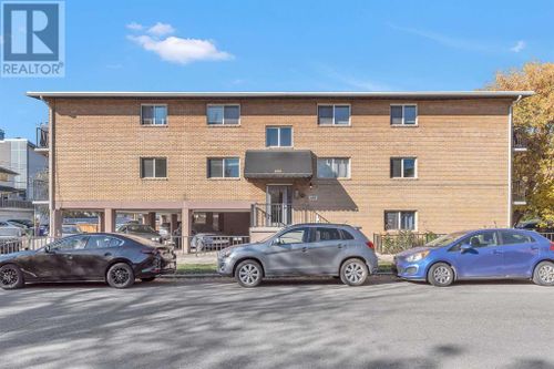 101-655 Meredith Rd Ne, Calgary, AB, T2E5A9 | Card Image