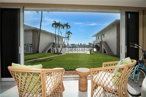 s6-2500 Gulf Shore Blvd, NAPLES, FL, 34103-4311 | Card Image