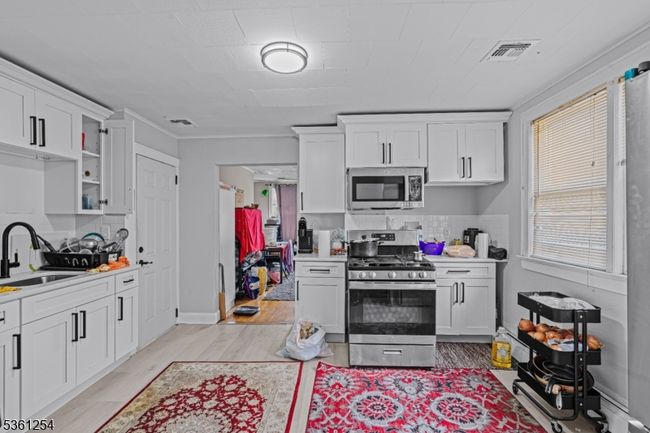 6 Pleasant Ave, Home with 4 bedrooms, 2 bathrooms and null parking in Clifton NJ | Image 21