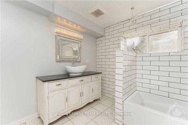 220 Vances Side Rd, House other with 4 bedrooms, 5 bathrooms and 8 parking in Dunrobin ON | Image 26