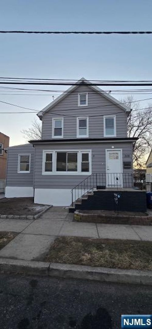 310 Lincoln Ave, Lyndhurst, NJ, 07071-2206 | Card Image