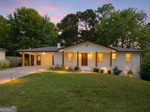 501 Pineview Dr Se, Smyrna, GA, 30082-3242 | Card Image
