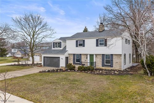 20200 Kramer Dr, Rocky River, OH, 44116-2404 | Card Image