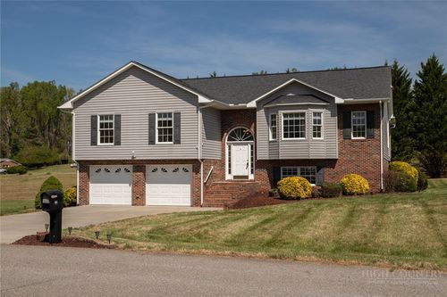164 Mahogany Ct, Wilkesboro, NC, 28697-5003 | Card Image