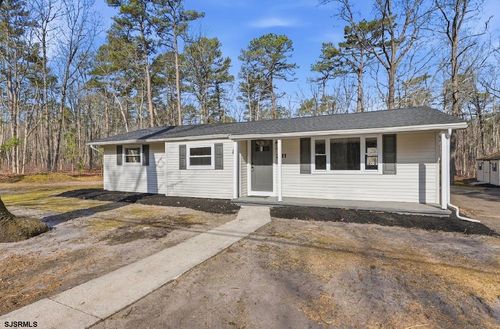 2011 Deer Track Ln, Hammonton, NJ, 08037-9175 | Card Image