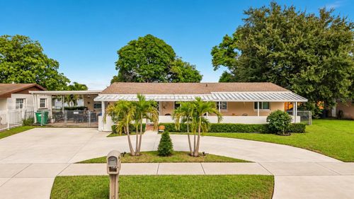 19731 Nw 33rd Ave, Miami Gardens, FL, 33056-2321 | Card Image