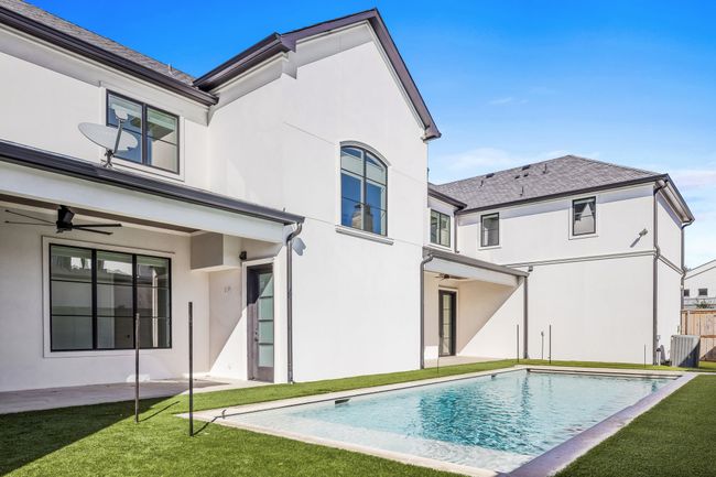 11021 Royalshire Dr, House other with 5 bedrooms, 9 bathrooms and null parking in Dallas TX | Image 28