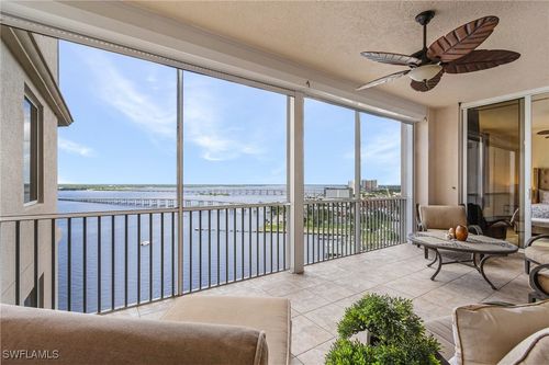 apt-2007-2090 W 1st St, FORT MYERS, FL, 33901-3122 | Card Image