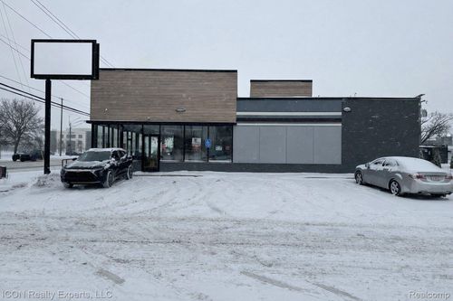 1235 W 14 Mile Road, Madison Heights, MI, 48071 | Card Image