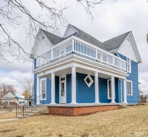 300 E North Main St, Summitville, IN, 46070-9318 | Card Image