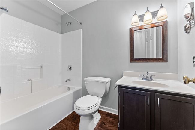 206 Mountain Dr, Townhouse with 3 bedrooms, 3 bathrooms and 2 parking in Carnegie PA | Image 21