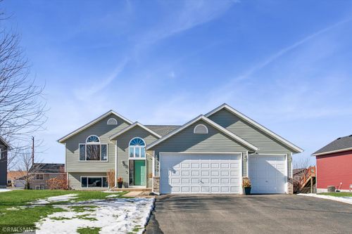 212 Pine St, Cannon Falls, MN, 55009-7170 | Card Image