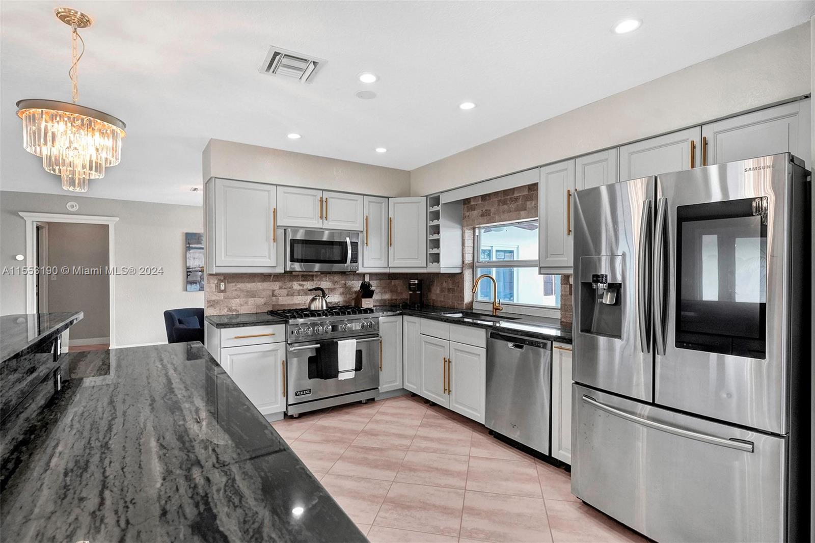 Lincoln St, Hollywood, FL 33021