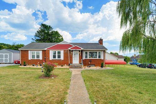 248 Stuart Ave, STUARTS DRAFT, VA, 24477 | Card Image