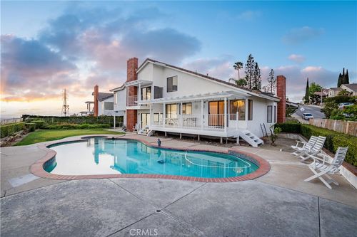 2326 N Rockridge Cir, Orange, CA, 92867-2034 | Card Image