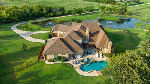 737 Manor Dr, Argyle, TX, 76226-5921 | Card Image