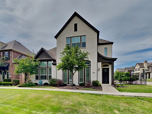 7801 Avondale Dr, Mckinney, TX, 75070-7305 | Card Image