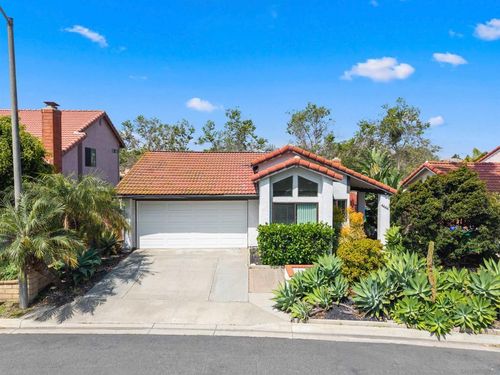 4444 Silver Birch Way, Oceanside, CA, 92057-6620 | Card Image
