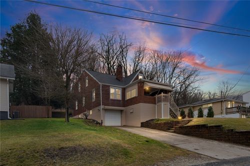 2020 Mckinney Rd, Monroeville, PA, 15146-4527 | Card Image