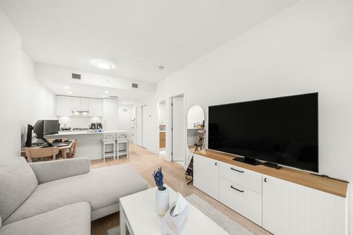 2607-2181 Madison Ave, Burnaby, BC, V5C0N4 | Card Image