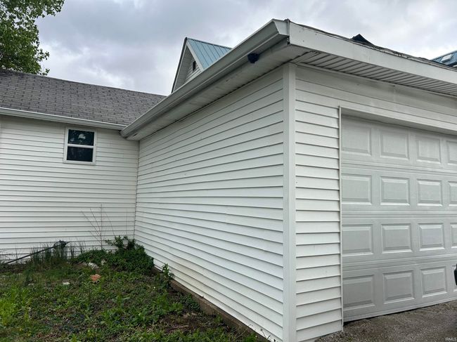 221 S Levy St, House other with 2 bedrooms, 2 bathrooms and null parking in Jasonville IN | Image 25