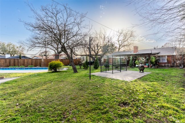 1306 N Floyd Rd, House other with 3 bedrooms, 2 bathrooms and null parking in Richardson TX | Image 16