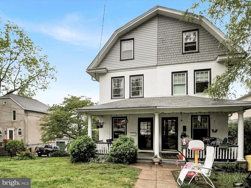 3 Bells Mill Rd, ERDENHEIM, PA, 19038-8236 | Card Image