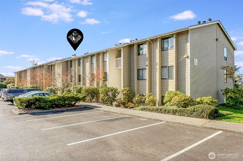 apt-c36-1315 S Puget Dr, Renton, WA, 98055-8810 | Card Image