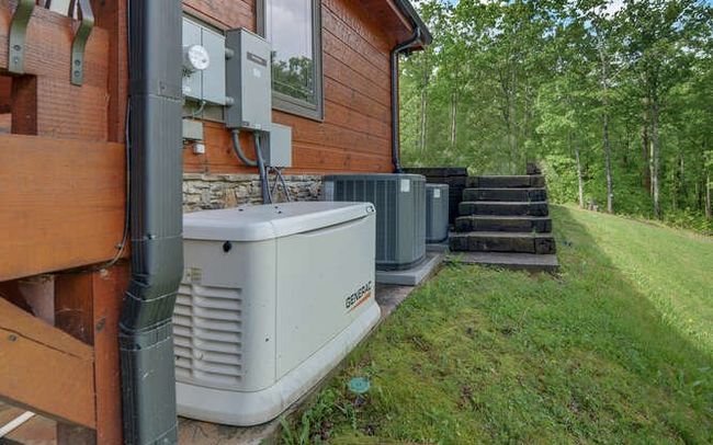 4760 Anderson Rd, Home with 4 bedrooms, 4 bathrooms and 2 parking in Hiawassee GA | Image 50