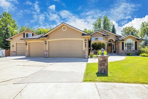 10706 N Acoma Ct, Spokane, WA, 99208-9117 | Card Image