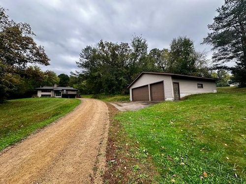 9350 Barnes Ave, Inver Grove Heights, MN, 55077-4014 | Card Image