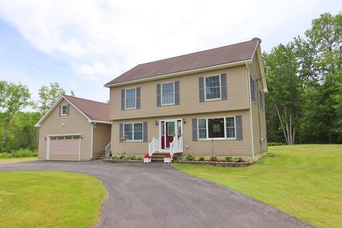 19 Sprucewood Dr, Eddington, ME, 04428-3270 | Card Image